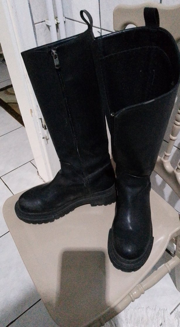 Tokalı Siyah Deri Dizüstü Çizme - Görsel 2