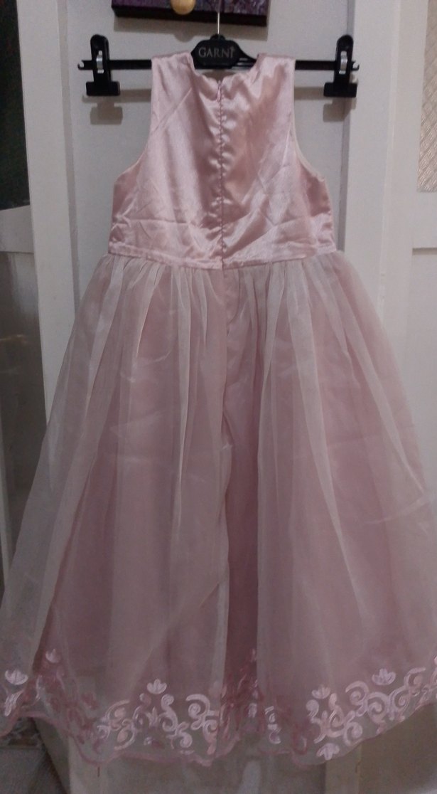 Klasik Dantel İşlemeli Pembe Kız Elbisesi - Görsel 3