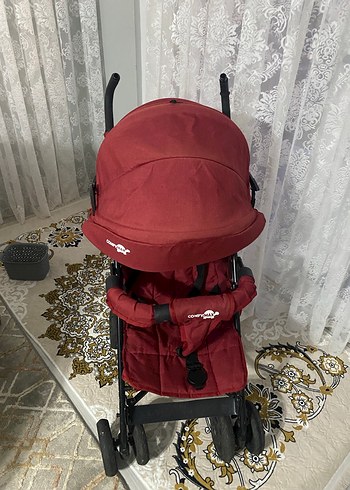 Kırmızı Bebek Arabası - Görsel 2