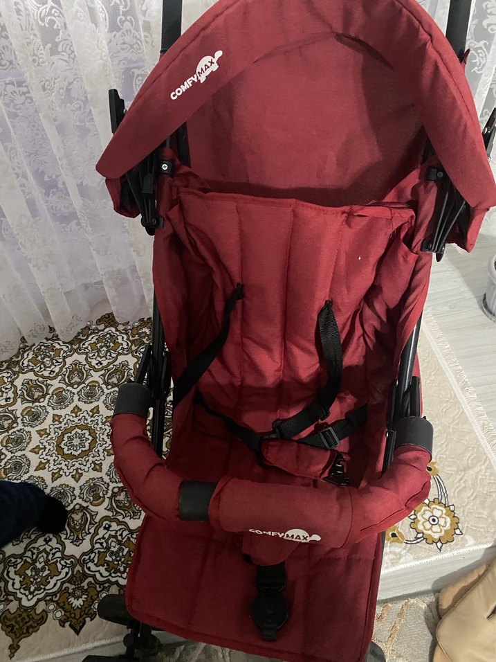 Kırmızı Bebek Arabası - Görsel 4