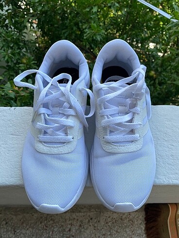 Adidas kadın spor ayakkabı
