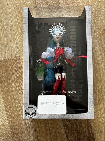 Monster High Ghouluxe Ghoulia