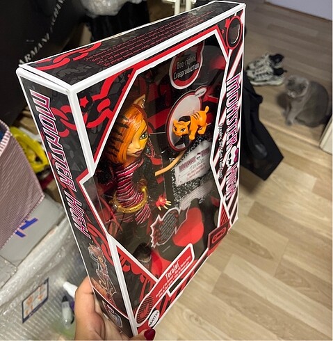  Beden Renk Monster Hıgh Toralei