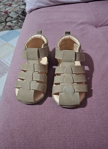 21 Beden h&m erkek bebek sandalet