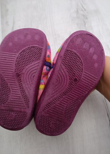 Kızlar İçin Renkli Örgü Sıcak Ev Terliği - Görsel 4