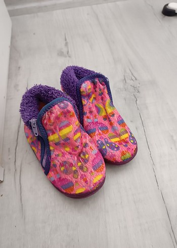 Kızlar İçin Renkli Örgü Sıcak Ev Terliği - Görsel 7