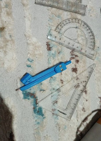 Mavi Çember ve Şeffaf Geometri Seti - Görsel 3