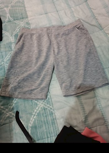 Gri kadın Rahat Kesim Kısa Şort - Görsel 2