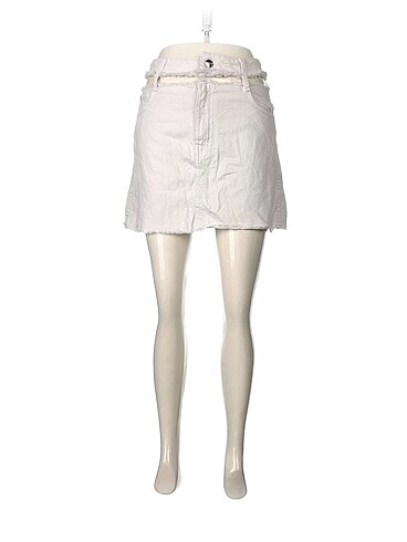 Bershka Mini Etek %70 İndirimli.