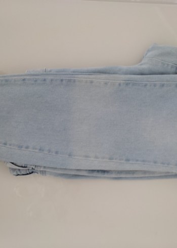Rahat Kesim Mavi Denim Kadın Jean