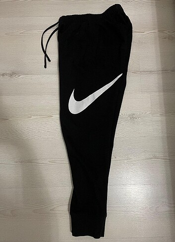 Nike Swoosh Jogger Eşofman Altı