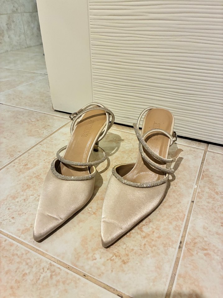 Bej Saten Stiletto Topuklu Kadın Ayakkabı - Görsel 4