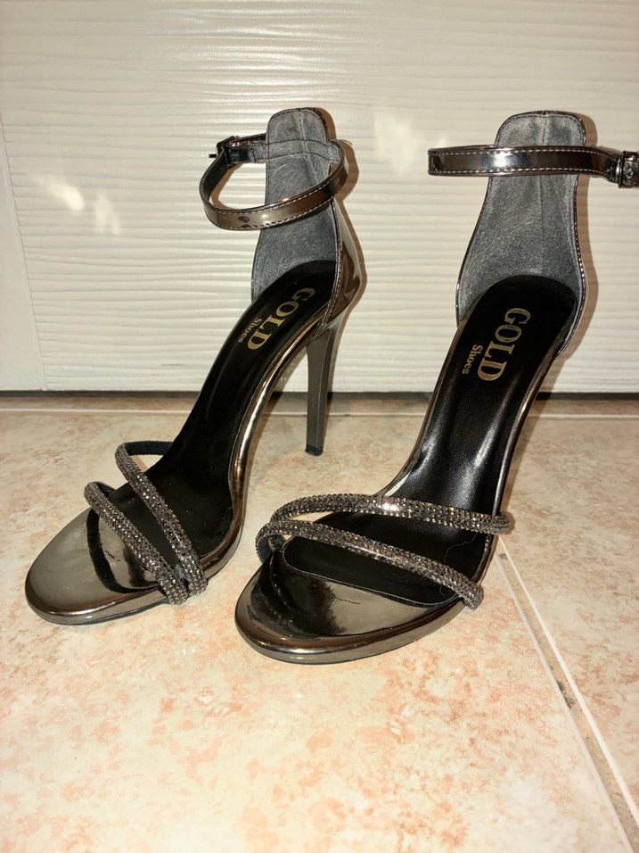 Gri Yılan Desenli Metal Topuklu Ayakkabı - Görsel 2