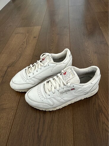 Reebok Beyaz Sneaker