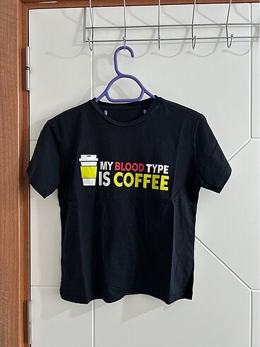 Siyah T-shirt