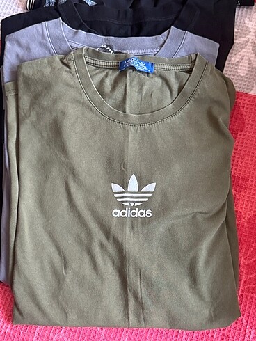 Adidas Haki Tişört M beden