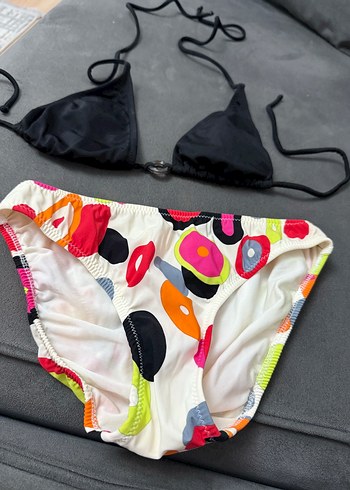 Düğmeli, Çok Renkli, Mini Desenli Bikini takımı