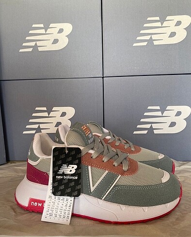 NEW BALANCE