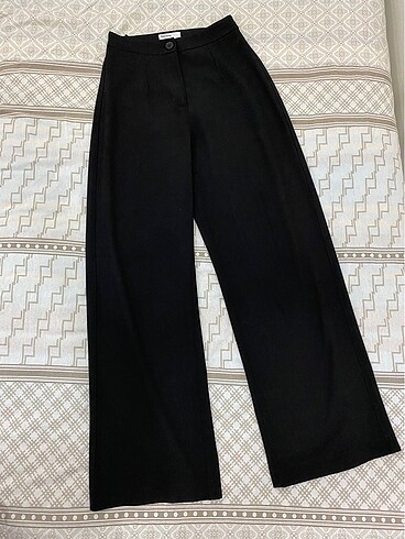 Bershka wide leg pantolon