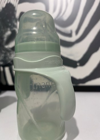 Pastel Yeşil Bebek Biberonu - Görsel 3