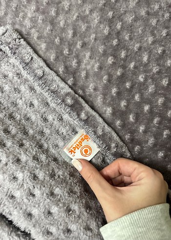 Lila Batik Desenli Yatak Örtüsü - Görsel 3