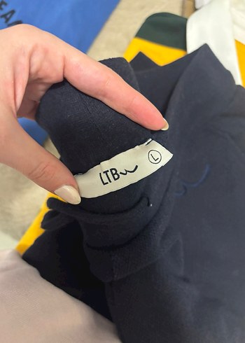 Fermuarlı Siyah Kadın Eşofman Altı - Görsel 2