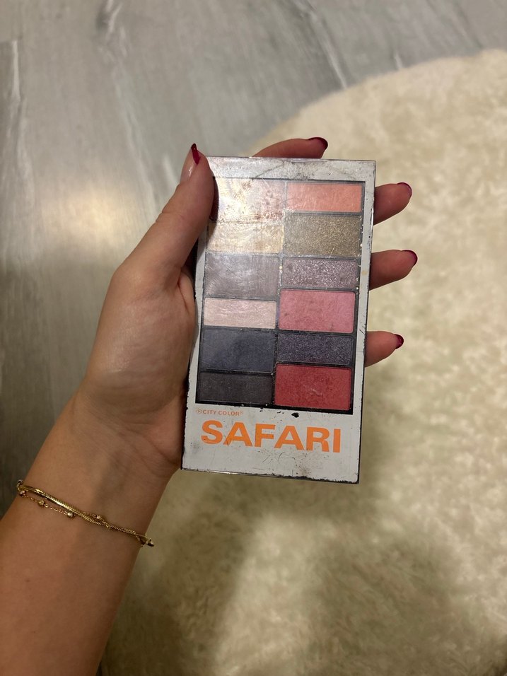 Çok Renkli Göz Farı Paleti - Görsel 3