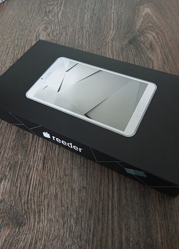 Reeder M8 Go Tablet Kutusu - Görsel 2
