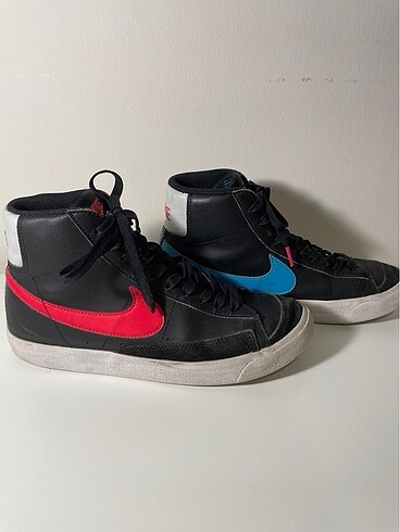 Nike blazer mid77