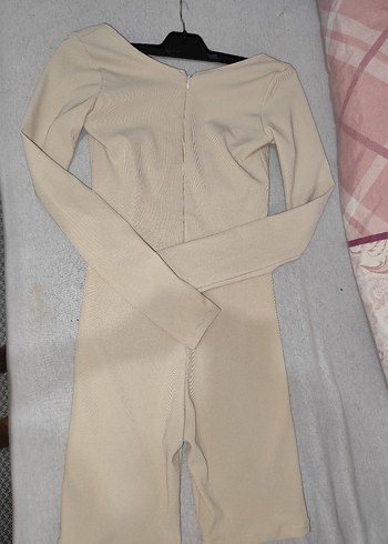 Bej Kadın Pilili Uzun Kollu Tulum - Görsel 3