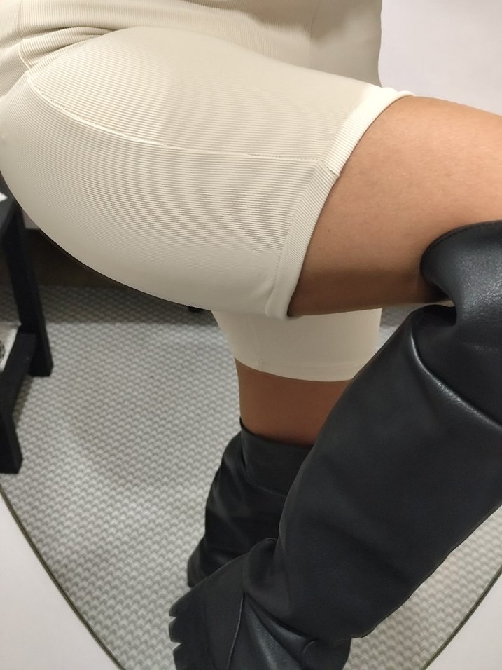 Bej Kadın Pilili Uzun Kollu Tulum - Görsel 4