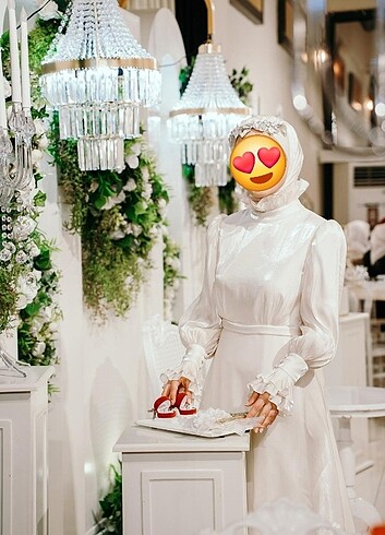 38 Beden House of zarif juliet