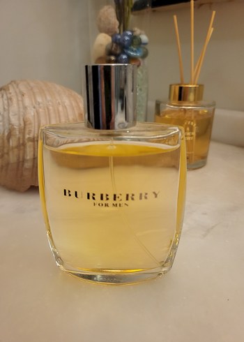 Burberry Erkek Parfümü Bej