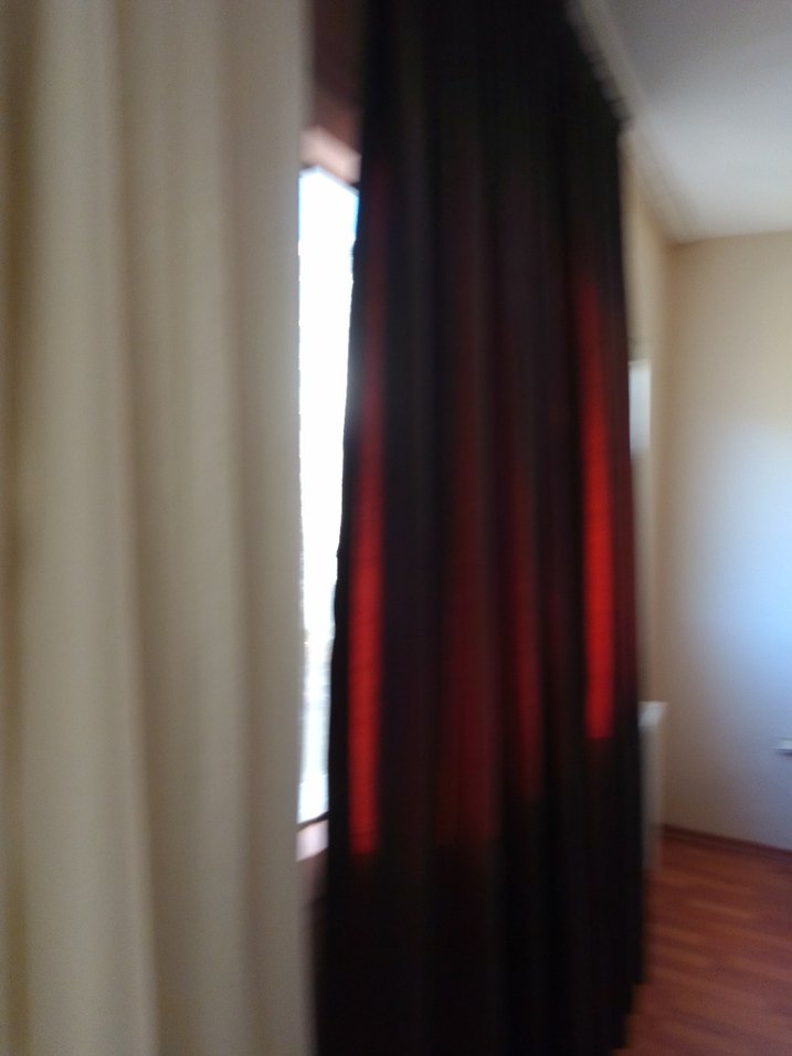 Koyu Kahve Düz Gotik Perde - Görsel 2