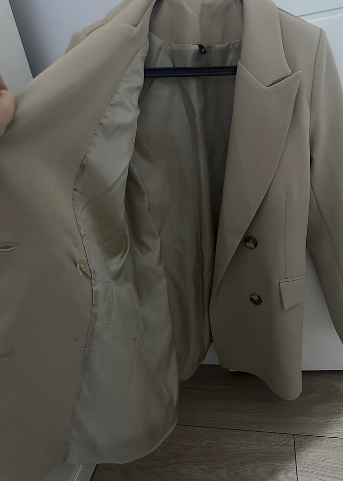 Trendyolmilla blazer etiketli hiç kullanılmadı - Görsel 4