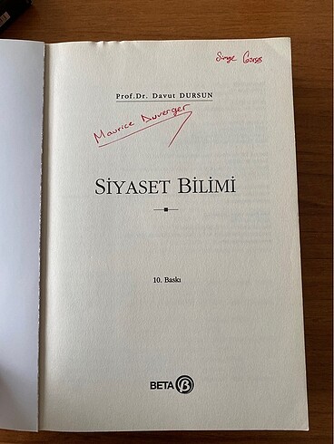  Siyaset Bilimi Kitabı