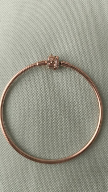 Pandora rose kelepçe bilezik 