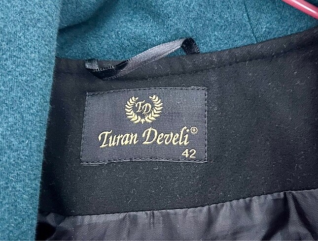 42 Beden Kuşaklı kaban