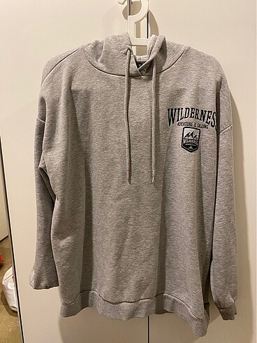 Defacto sweatshirt