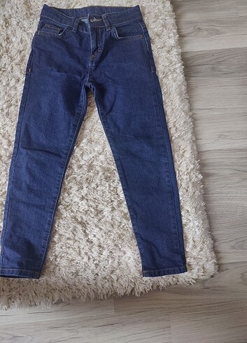 Kot pantolon lcw marka 6-7yas erkek cocuk