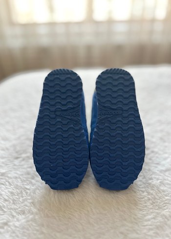 Sıfır orijinal adidas çocuk bot 19-20 no - Görsel 6