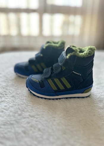 Sıfır orijinal adidas çocuk bot 19-20 no - Görsel 4