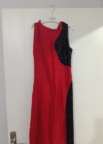 Kırmızı Uzun Drapeli Kadın Abiye Elbise - Görsel 4