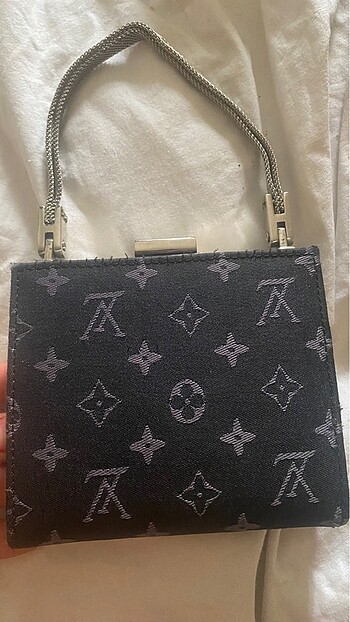 Louis Vuitton Lv clutch