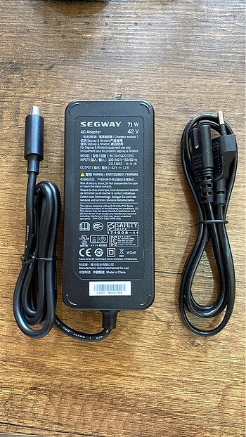 Diğer SEGWAY ORİJİNAL SCOOTER ŞARJ ALETİ