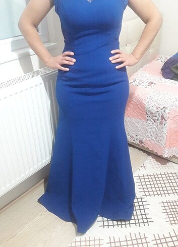 42 Beden Gece elbisesi 