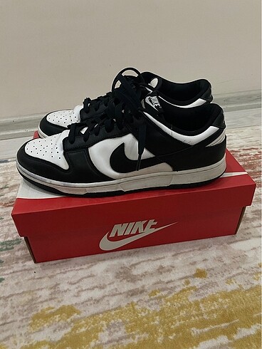 Nike Panda Dunk