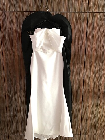 Nişan, nikah elbisesi