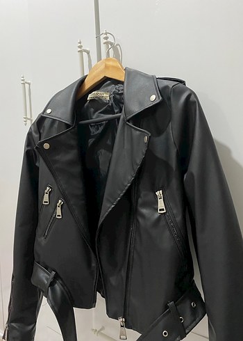 Kadın Siyah Kemerli Deri Biker Ceket - Görsel 2
