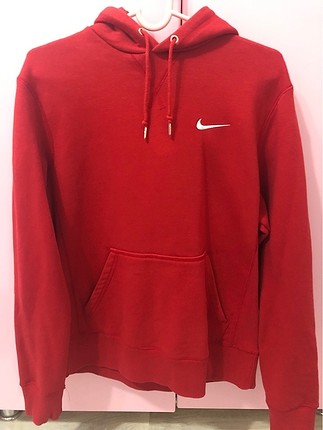 Kırmızı nike sweatshirt